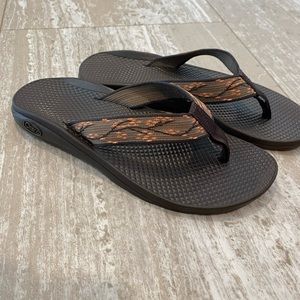 Chaco Flips